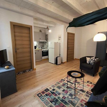 Dafnis Apartment Corfu Town מראה חיצוני תמונה